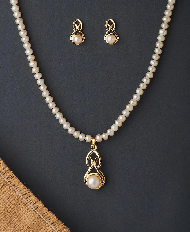 Elegant diamond pendant necklaces for formal occasions or weddings with timeless beauty -Classy Real Pearl Necklace Set