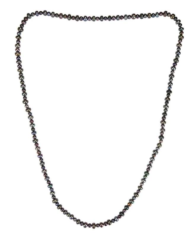 Rose pendant necklaces with intricate detailing for a beautiful, feminine accessory -Elegant Black Pearl Necklace