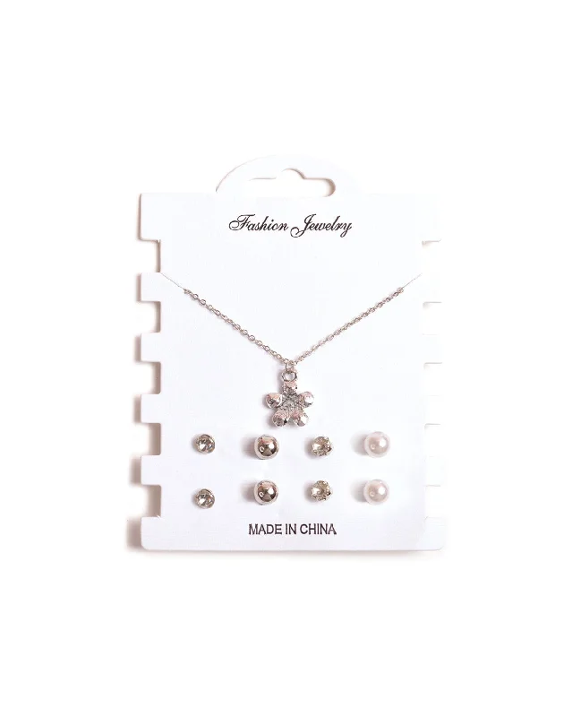 Pearl necklaces and pendants with elegant designs for a refined and timeless look -Flower Charm Necklace