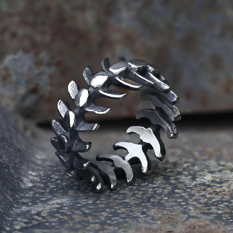 Rings featuring garnet for cozy red depth -Fishbone Stainless Steel Vertebrae Ring